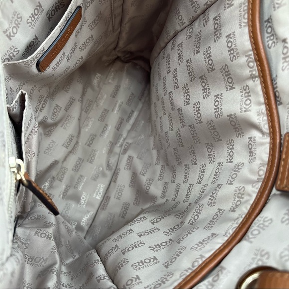 Michael Kors MK Jet Set Signature Tote Beige/Ebony/Mocha - Picture 8 of 13